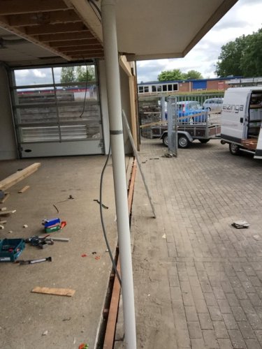 Kor-Elzinga-Tjalma-Autos-Burgum-00013